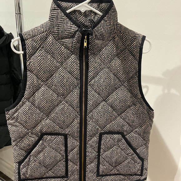 J Crew Womens Stripe Texture Quilted Zip Sleeveless Turtleneck Vest Navy Size M - Picture 2 of 3